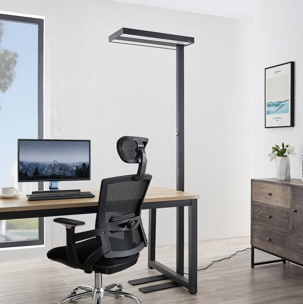 Arcchio LED-gulvlampe Logan Pro, sort, sensor, dæmpbar