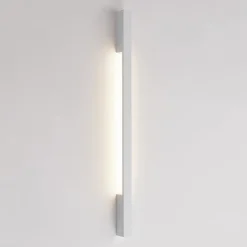 Arcchio LED-væglampe Ivano, 91 cm, hvid, aluminium