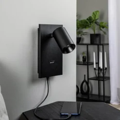 Arcchio spotlight Brinja, sort, metal, USB-C, afbryder