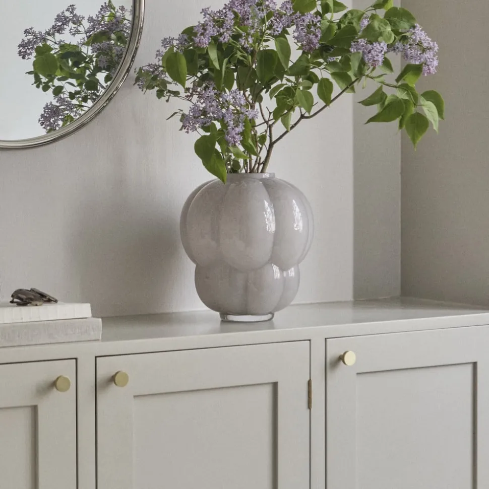 AYTM Uva-vase, Ø 32 cm, duegrå, glas, mundblæst