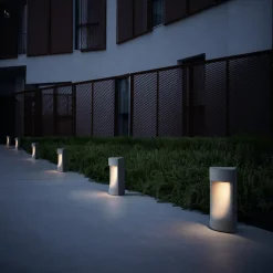 Bover Moai B/35 LED-sokkellampe, højde 35 cm