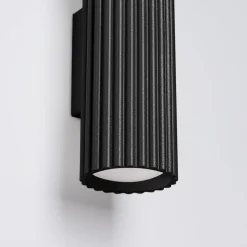 Carbon væglampe, sort, højde 20 cm, aluminium, 2 lyskilder.