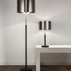 Column gulvlampe med metalskærm