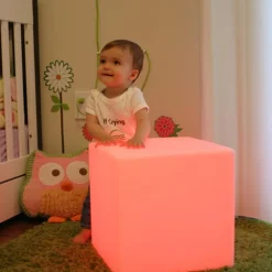 Cube - en lysende kube til udendørs brug