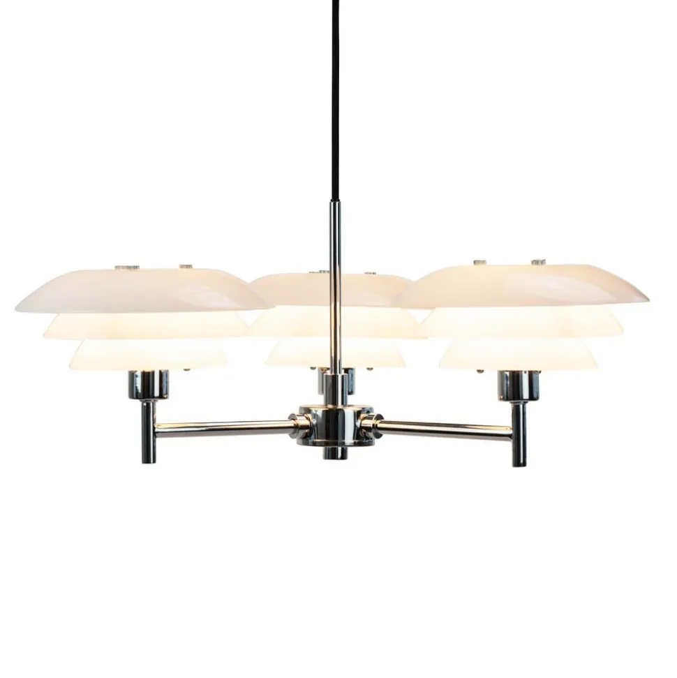Dyberg Larsen lysekrone DL20, opal/krom, Ø 50 cm, 3 lyskilder.