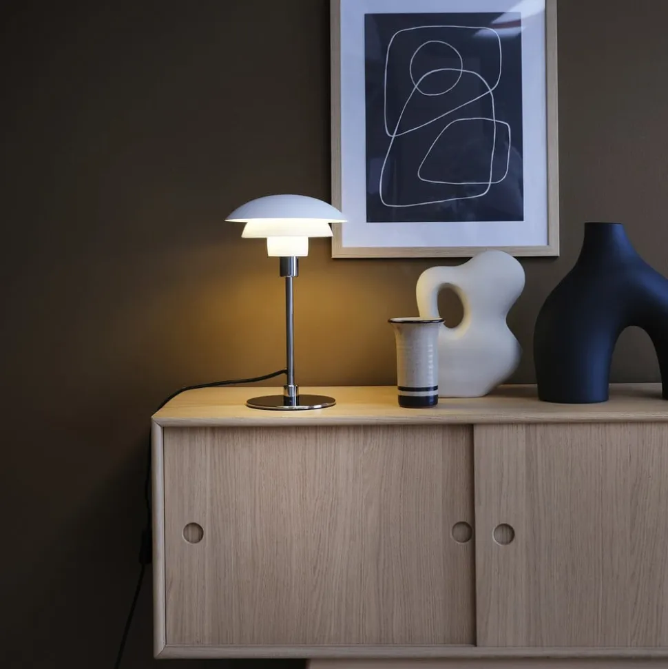 Dyberg Larsen Morph bordlampe, hvid, højde 35 cm, metal