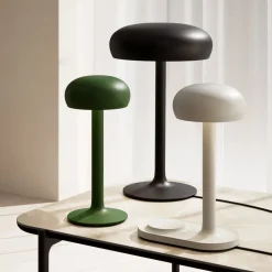 Eva Solo LED-bordlampe Emendo, grå, dæmpbar, IP44