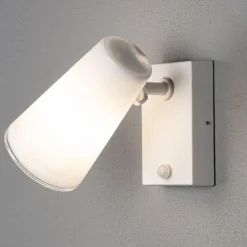 Fano udendørs LED-vægspot, med bevægelsessensor