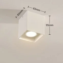Firkantet påbygnings downlight Carson i hvid