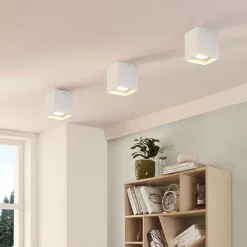Firkantet påbygnings downlight Carson i hvid