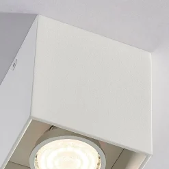 Firkantet påbygnings downlight Carson i hvid