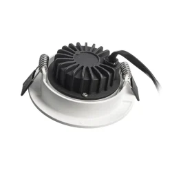 Forsænket loftlampe Dione, IP44, 3.000 K, hvid, dæmpbar