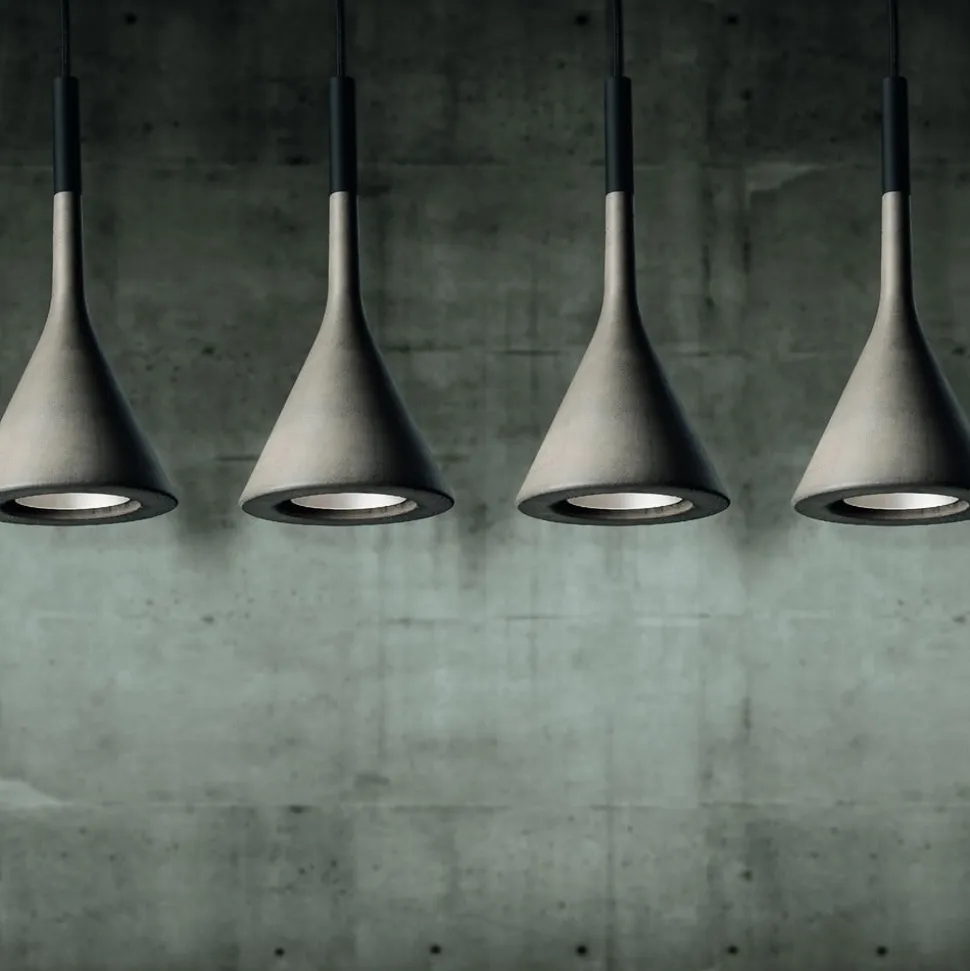 Foscarini Aplomb Mini pendellampe af beton, grå