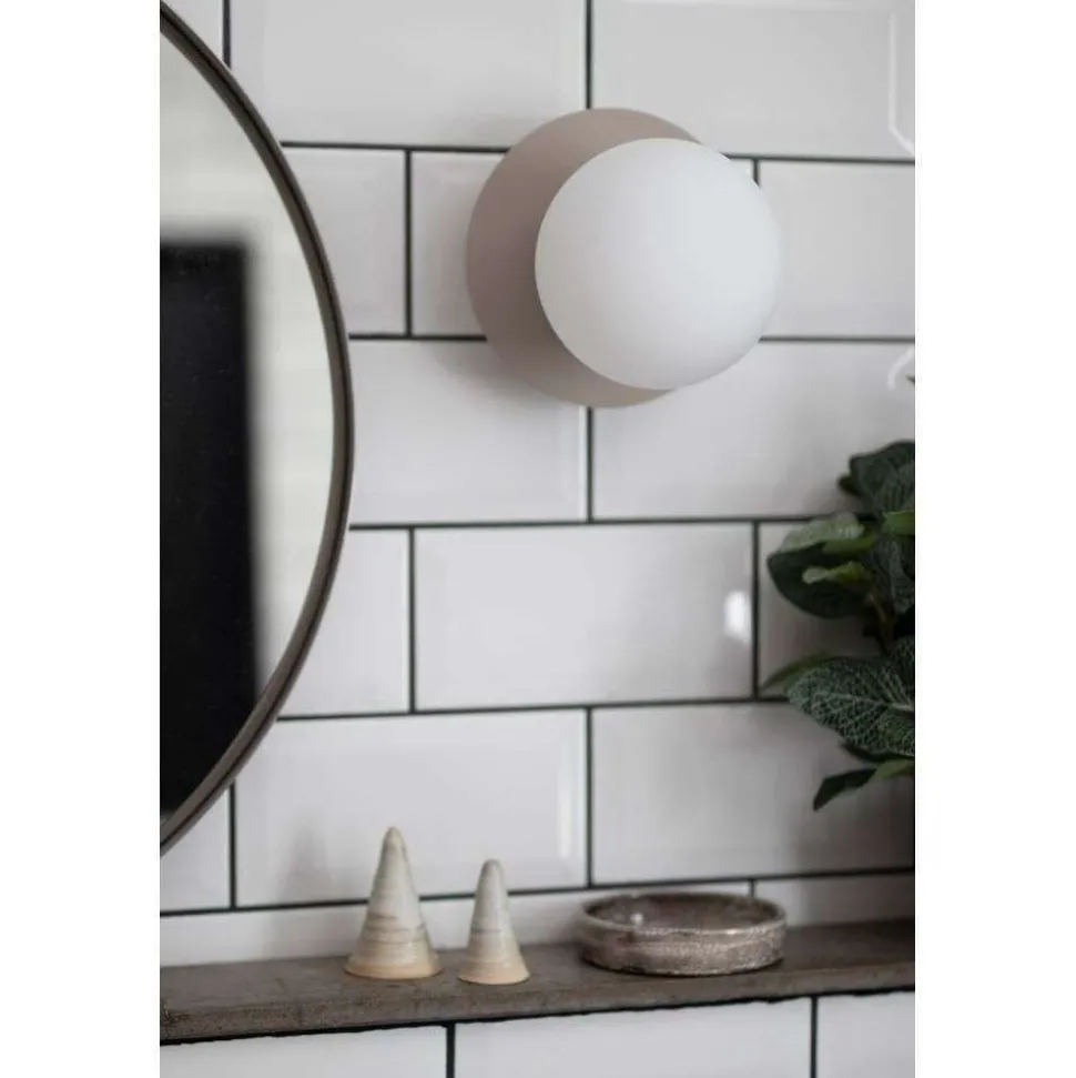 Globen Lighting væglampe ART DECO, hvid/hvid, Ø 16 cm, IP44