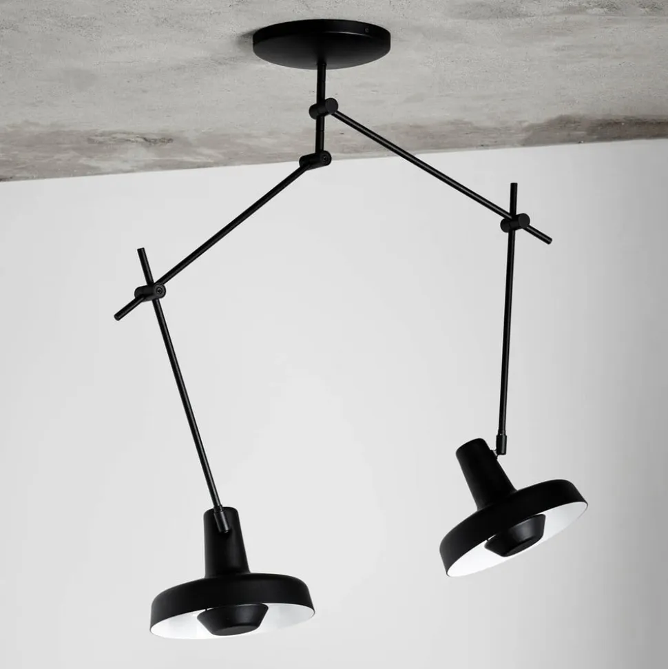 GRUPA Arigato loftslampe 2-lys 70 cm sort
