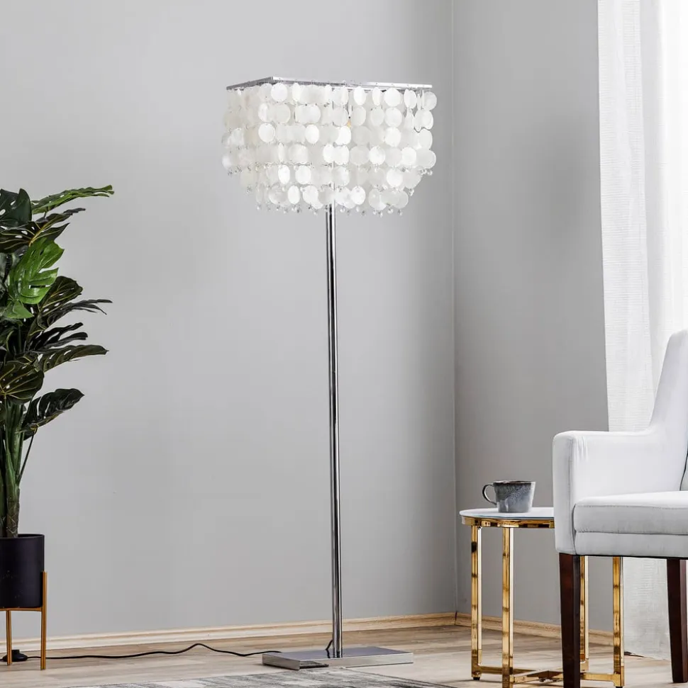 Gulvlampe Makani, krom, med muslingedekor