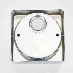Helestra Keto LED-loftlampe, terning, krom