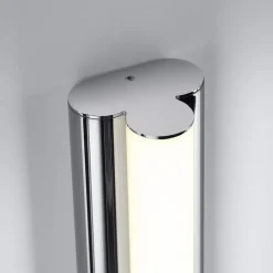 Helestra LED-spejllampe LOOM 2, længde 60 cm, IP44, CCT