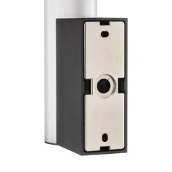 Helestra Loom LED-spejllampe sort, 30 cm