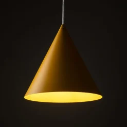 Hængelampe Cono, 1 lyskilde, Ø 25 cm, gul, E27