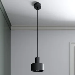 Hængelampe Rif i metal, sort, Ø 15 cm