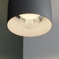 Hængelampe Rif i metal, sort, Ø 15 cm