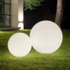 Ideal Lux Doris lampe med jordspyd, hvid, plast, Ø 78 cm