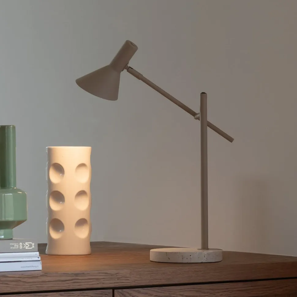IT'S ABOUT ROMI bordlampe Izmir, sandfarvet, højde 59 cm