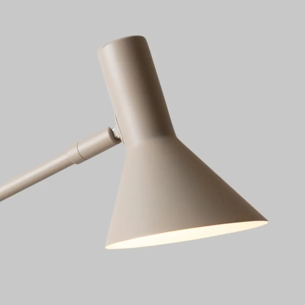 IT'S ABOUT ROMI bordlampe Izmir, sandfarvet, højde 59 cm