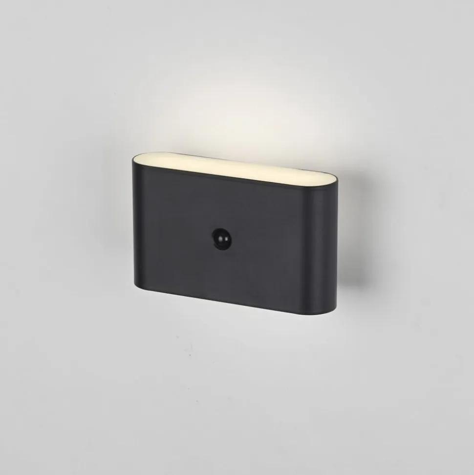 JUST LIGHT. LED-batteridrevet væglampe Ziddy sort Sensor 3.000K