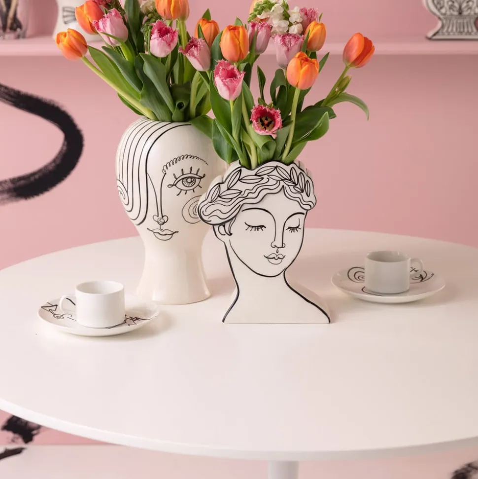 KARE Favola Lady-vase, højde 25 cm, keramik, sort/hvid