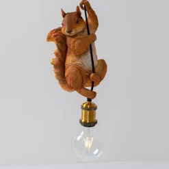 Kare Squirrel hængelampe med egernmodel