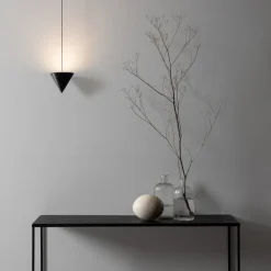 Karman Filomena LED-gulvlampe Ø 11 cm 3.000K