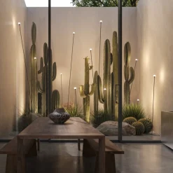 Karman LED-gadelampe MINUIT, højde 160 cm, sort, IP65