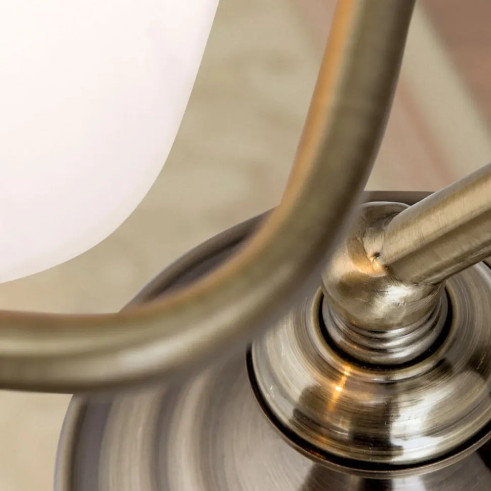 Klassisk bank bordlampe Zora med glasskærm