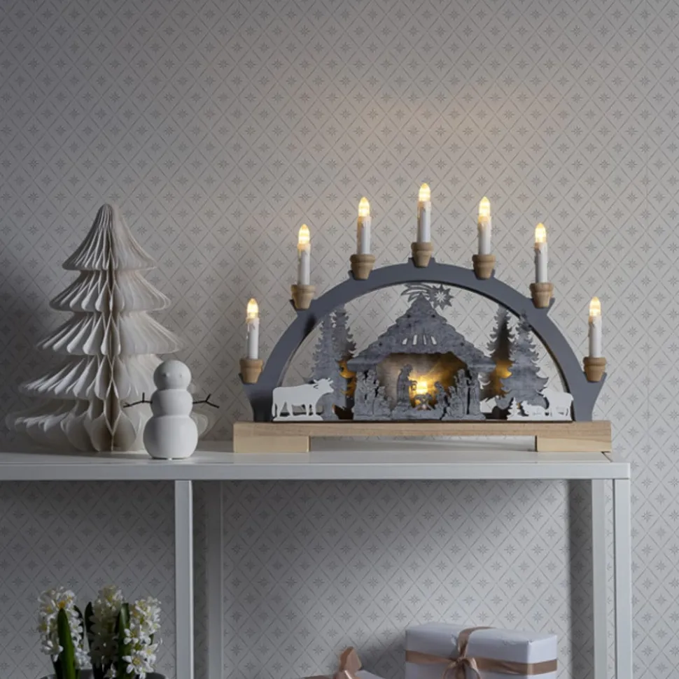 Krybbe LED-adventsstage af træ, batteridrift