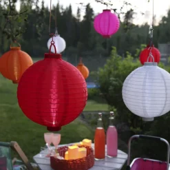 LED solcelle-lampion Jerrit 20 cm, hvid
