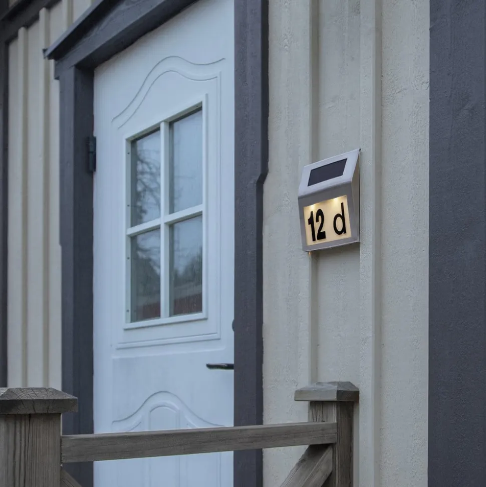 LED-husnummerlampe med solcelle Wally