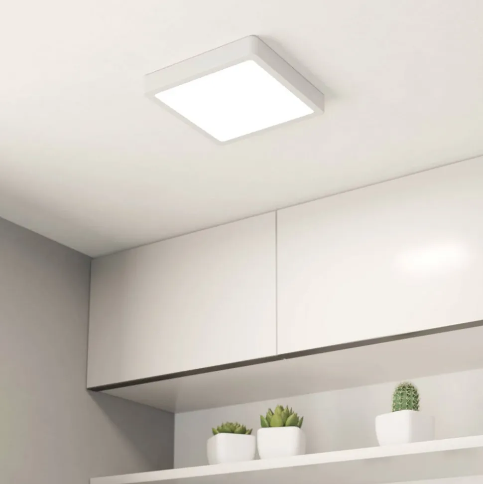 LED-loftslampe Fueva 5 IP44 3000K hvid 21x21cm