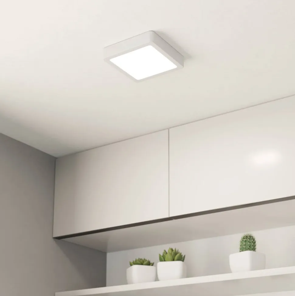 LED-loftslampe Fueva 5 IP44 3000K hvid 16x16cm