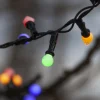 LED-lyskæde Berry Mini med timerfunktion farverige