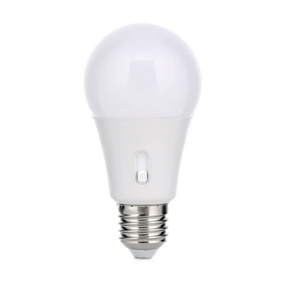 LED-pære E27, 7,3 W, CCT, opal, 806 lm, dæmpbar