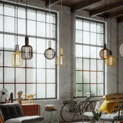 LED-pære Globe, guld, E27, 3,5 W, 1.800 K, dæmpbar