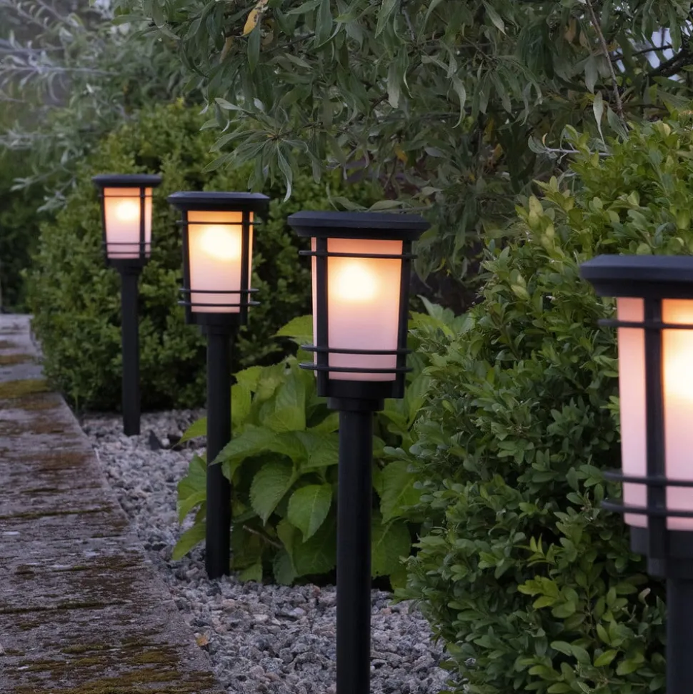 LED-sokkellampe solcelle Flame med flammeeffekt