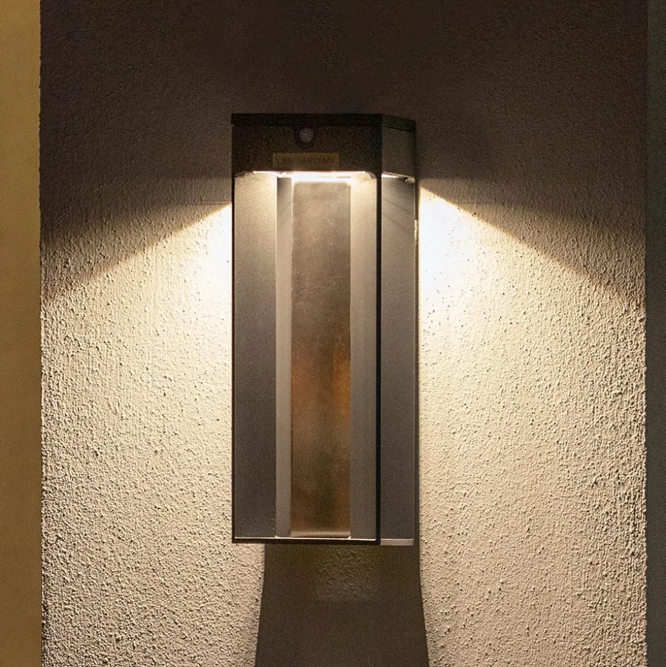 LED-solcellelampe Blade med sensor, grå