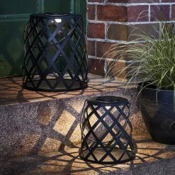 LED-solcellelampe Calabria, diamantmønster, 20 cm