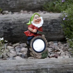 LED-solcellelampe Gnomy farverig/rød plast 21 cm skovhugger