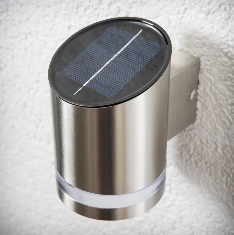 LED-solcellelampe Salma til anbringelse på muren