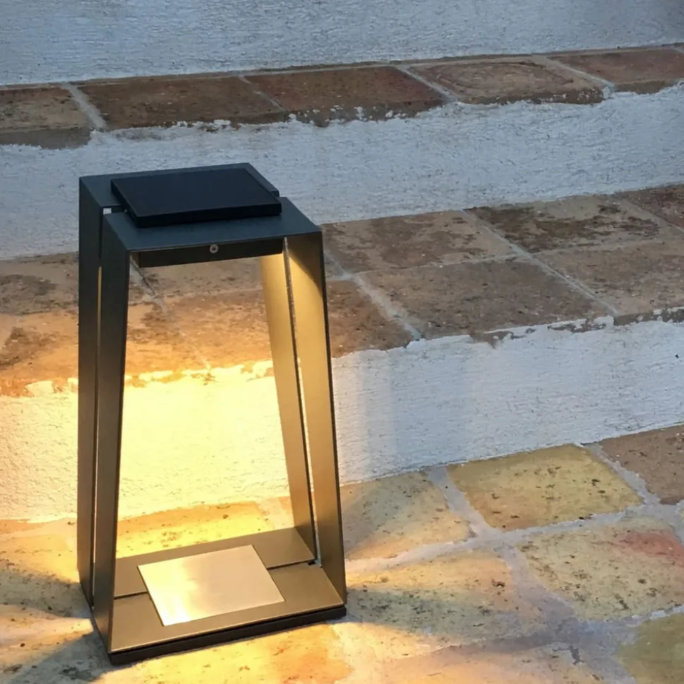 LED-solcellelampe Skaal i aluminium, 40 cm, grå