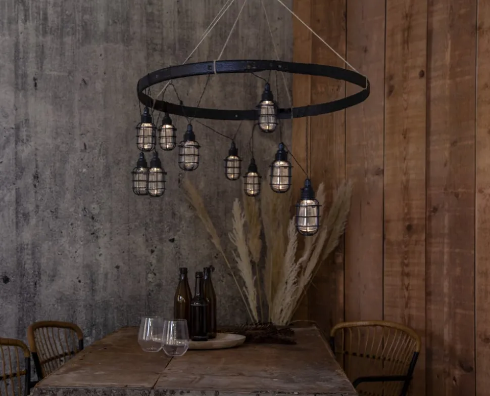 LED-solcellelyskæde Cage, 8 lyskilder